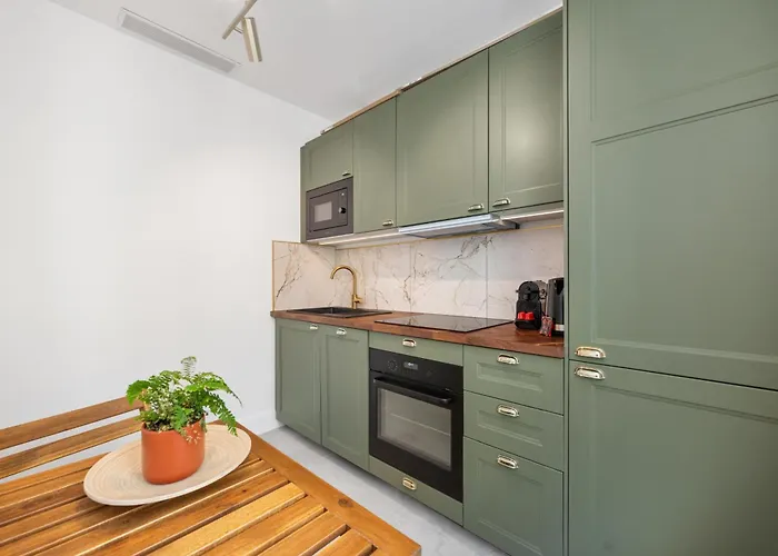 Apartman Chic 2-room - Place Du Pin