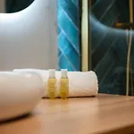 Chic 2-room - Place Du Pin
