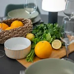 Chic 2-room - Place Du Pin *