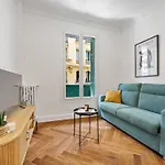 Chic 2-room - Place Du Pin Διαμέρισμα