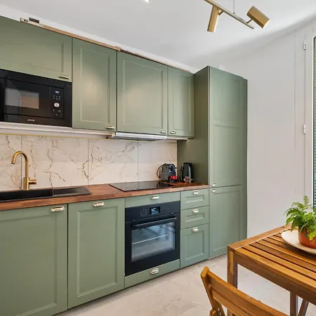 Διαμέρισμα Chic 2-room - Place Du Pin *
