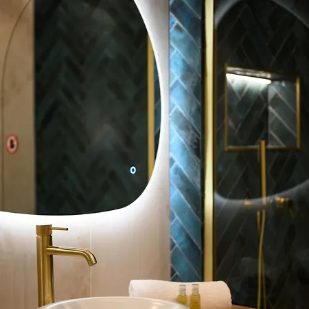 Chic 2-room - Place Du Pin *