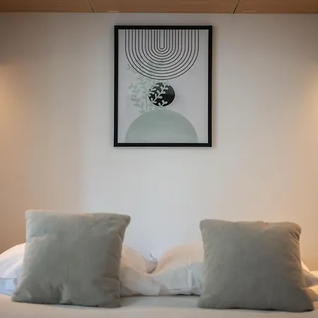 Chic 2-room - Place Du Pin * Νίκαια